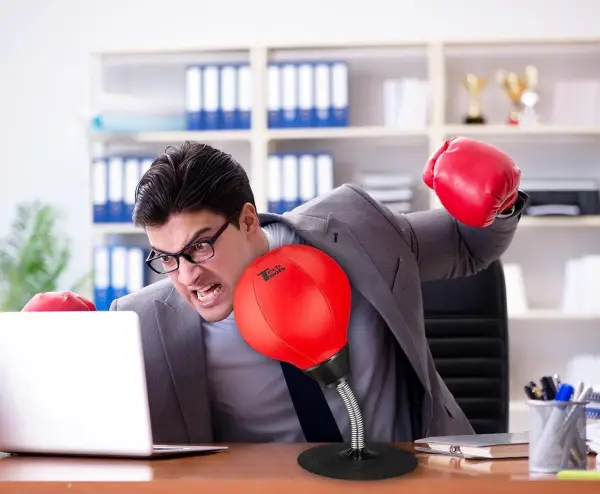 لعبة البوكسينج لتدريب الملاكمة وتفريغ الطاقة